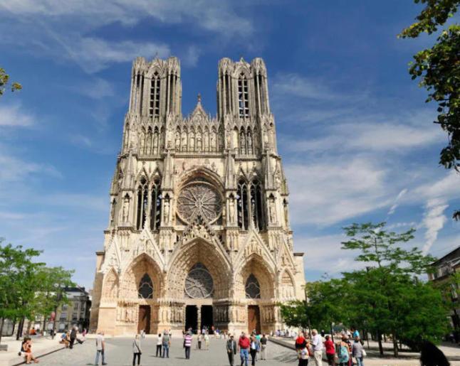 L'Ange Dore Reims Exteriör bild